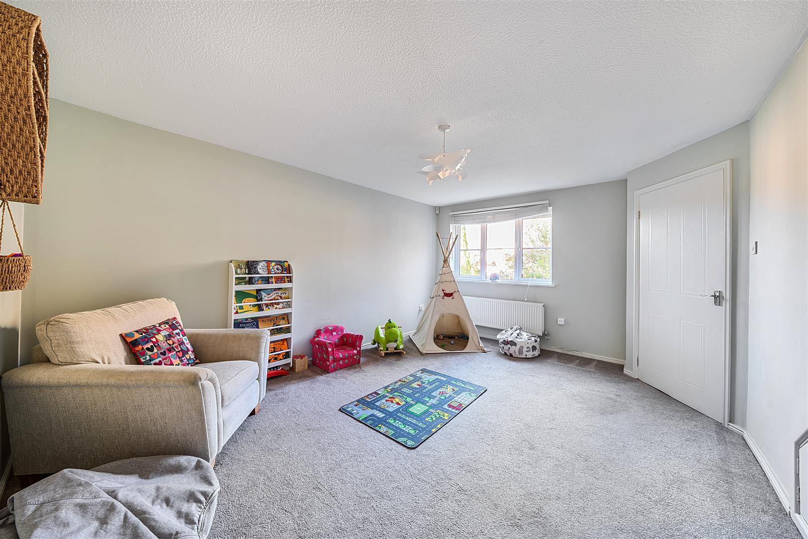 Brynhyfryd, Penllergaer, Swansea, SA4 9JJ